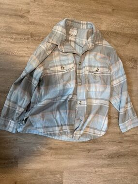 Light Blue and Beige Plaid Button-Up flannel